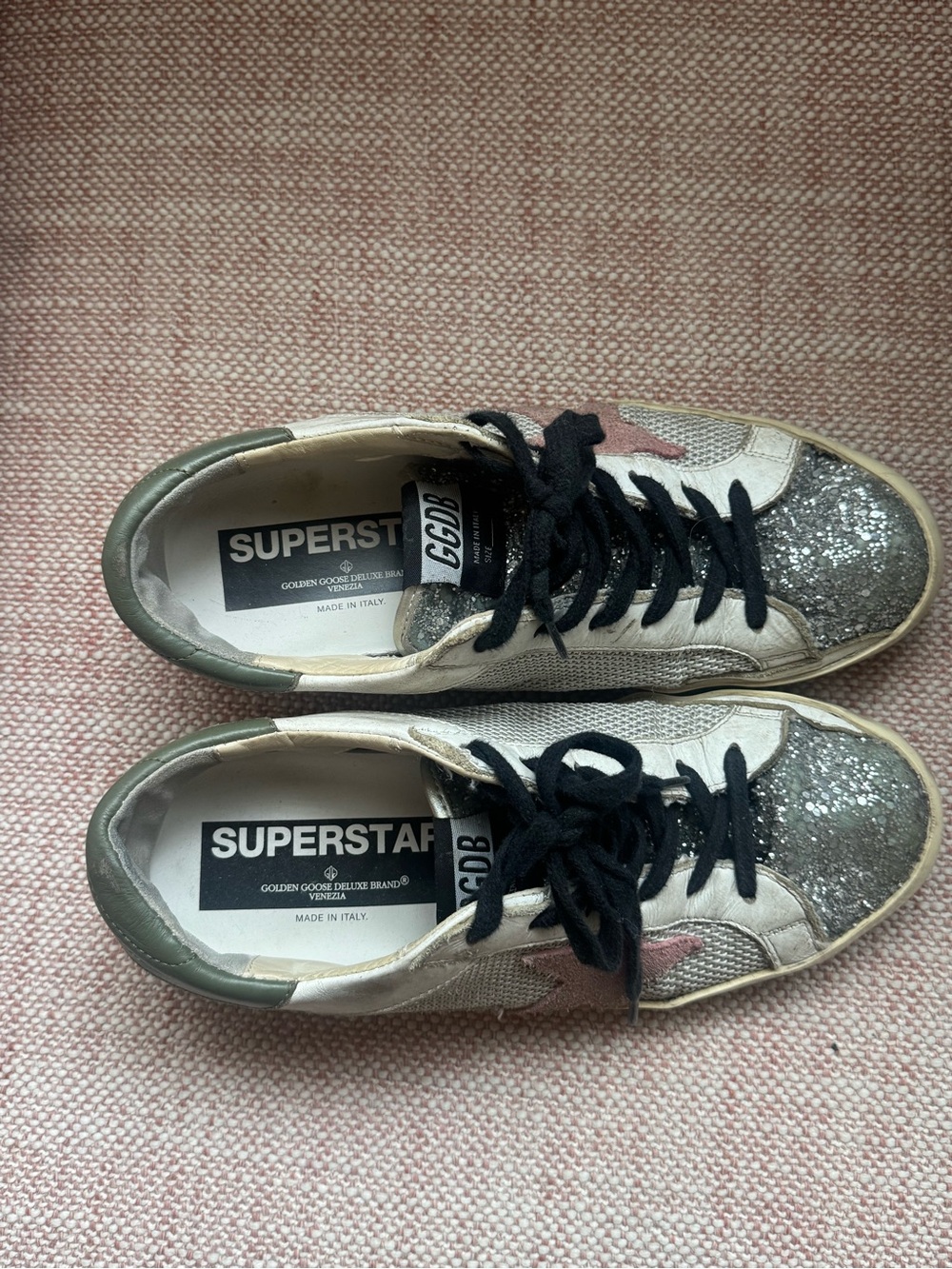 Golden Goose Super-Star Sneakers with Silver Glitter Toe and Black Laces SIZE 38 - Picture 1 of 4
